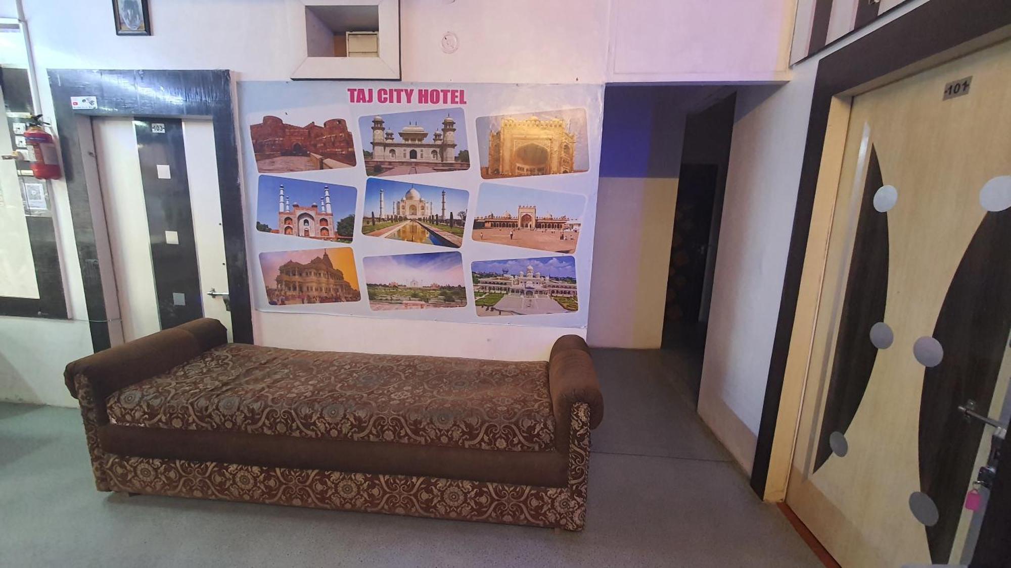 Taj City Hotel 아그라 외부 사진